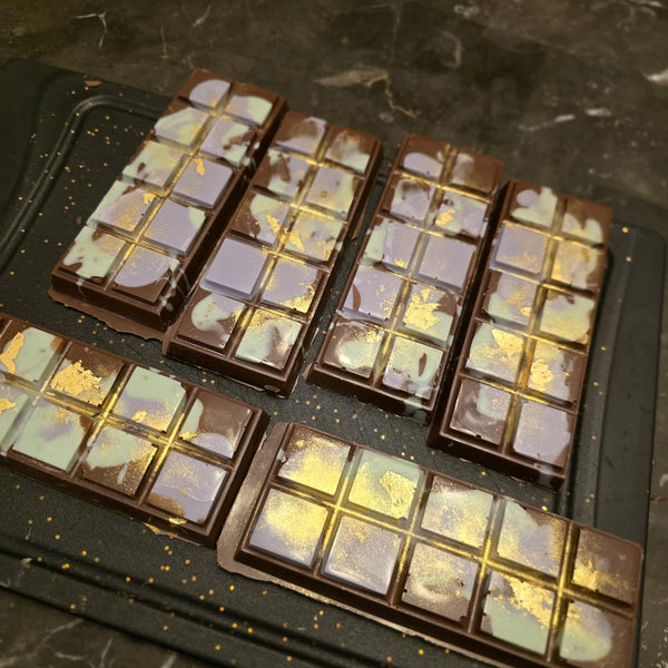 Used it fir my dubai chocolate bars. They turned out beautifully stunning.